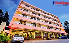 Hotel Excellency Cochin 2*